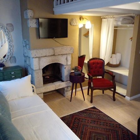 Tasquartas Otel Alacatı Ruang foto