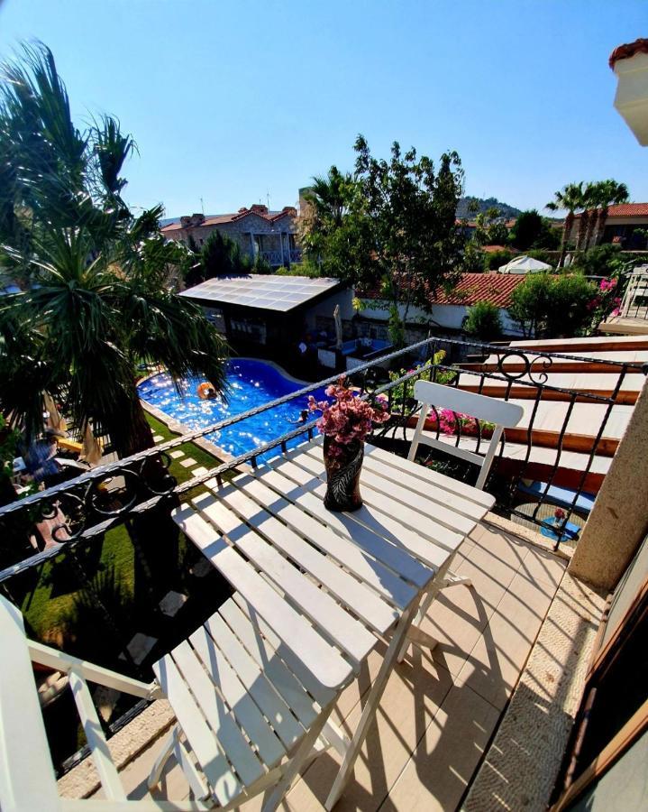 Tasquartas Otel Alacatı Bagian luar foto