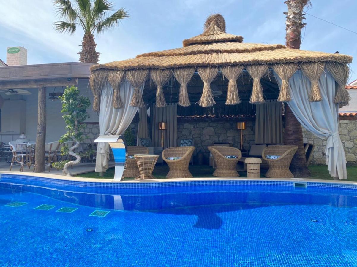 Tasquartas Otel Alacatı Bagian luar foto