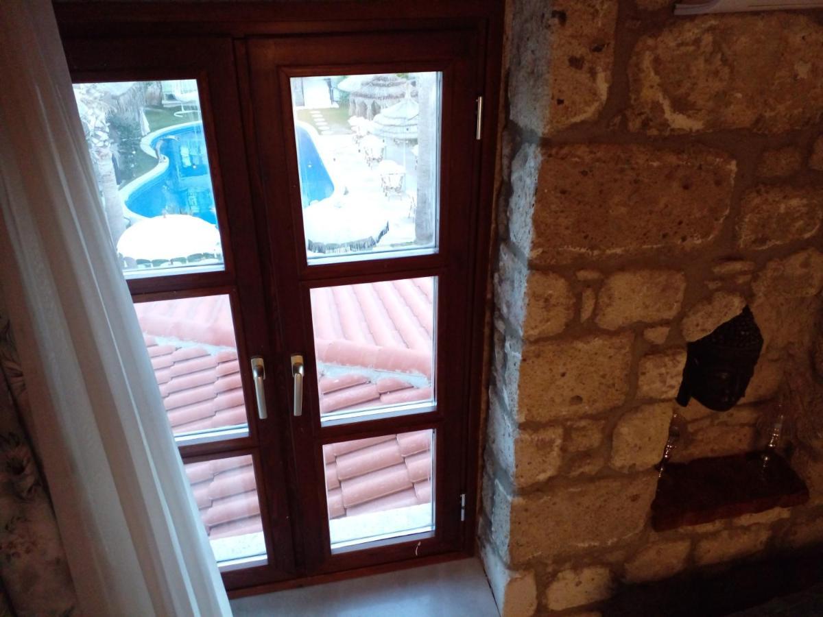 Tasquartas Otel Alacatı Bagian luar foto