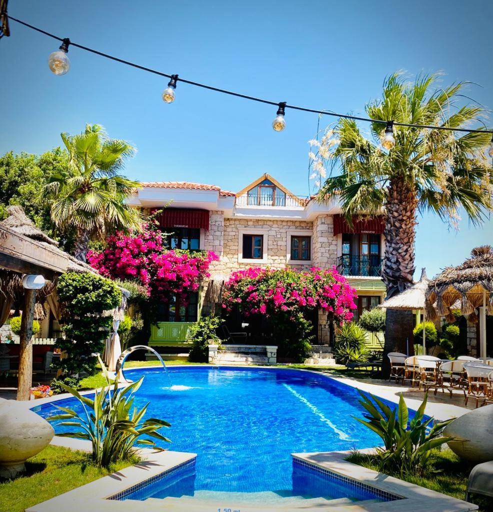 Tasquartas Otel Alacatı Bagian luar foto